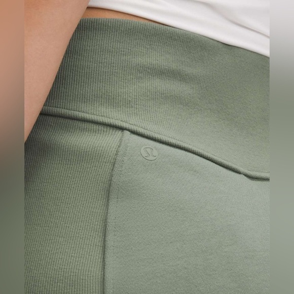 Lululemon Scuba High-Rise Mini Skirt - Picture 5 of 6